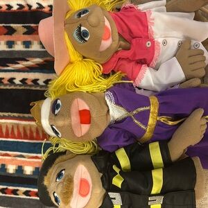Melissa & Doug Vibrant Puppet Trio
